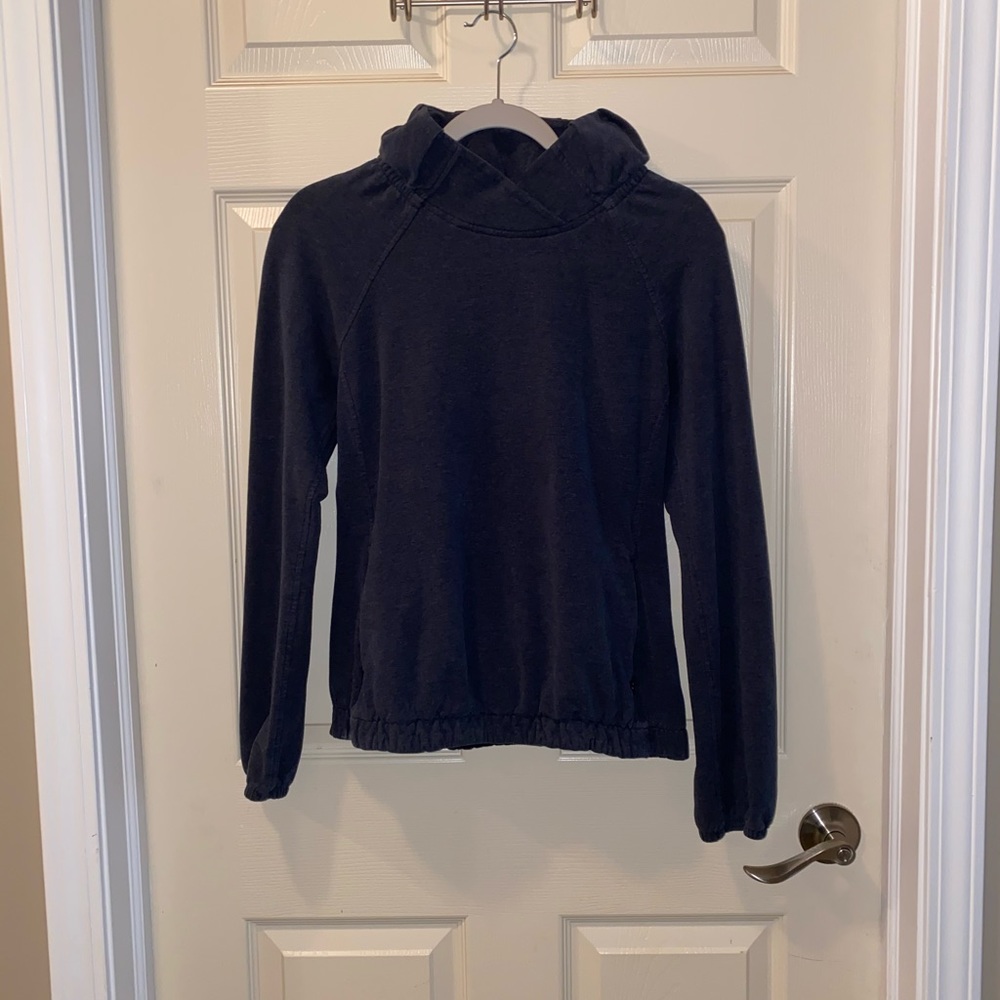 lululemon pullover